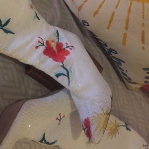 Knee high heel boots